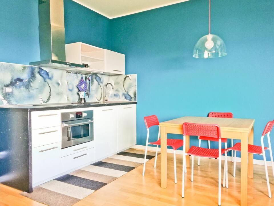 דירות סאבונה Modern & Bright Flat - 2 Min From The Sea מראה חיצוני תמונה